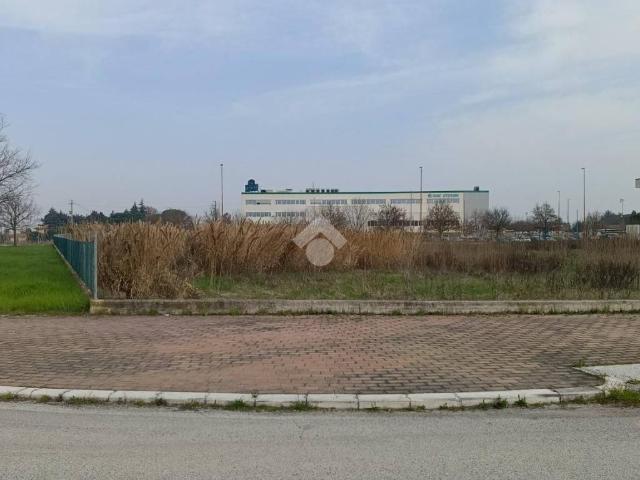 Terreno in vendita a Cesena FC