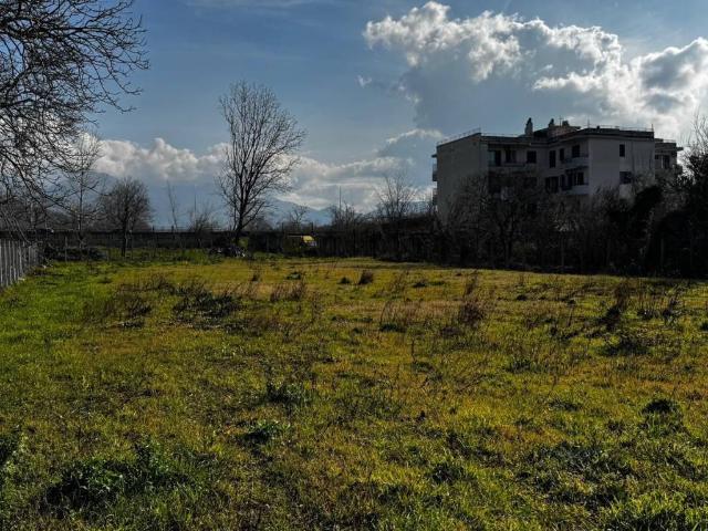 Terreno in vendita a Cicciano NA