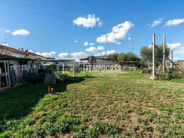 Terreno in vendita a Civitanova Marche MC
