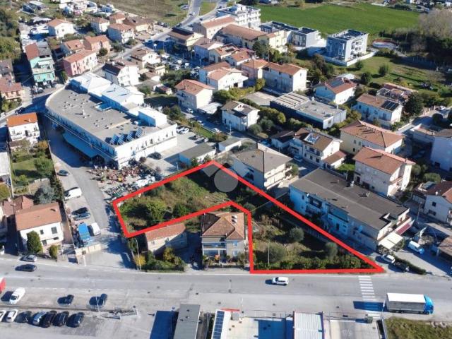 Terreno in vendita a Civitanova Marche MC