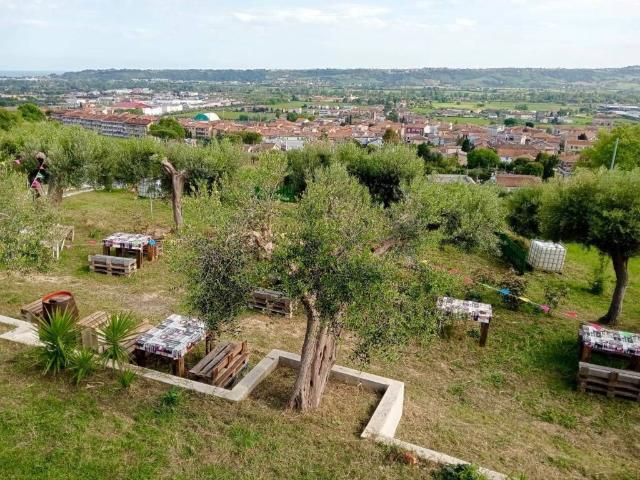 Terreno in vendita a Civitanova Marche MC