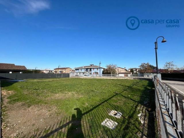 Terreno in vendita a Concamarise VR