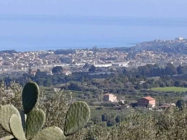 Terreno in vendita a Collesano PA