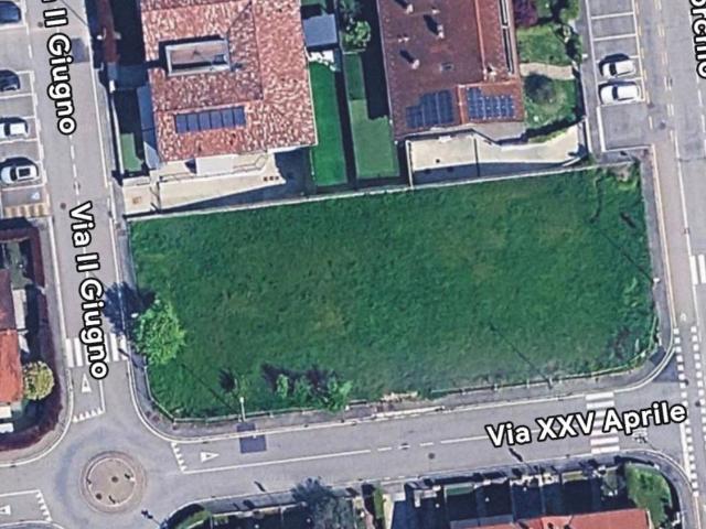 Terreno in vendita a Lurano BG
