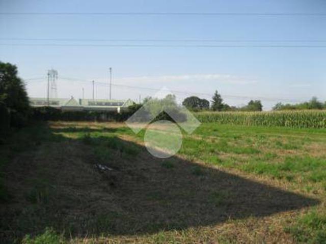 Terreno in vendita a Corbetta MI