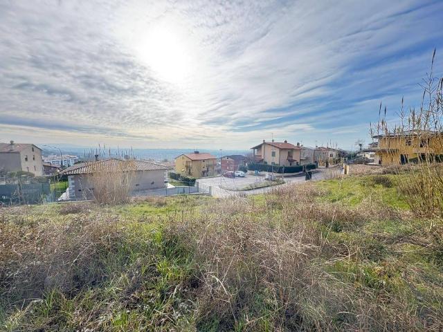 Terreno in vendita a Corciano PG