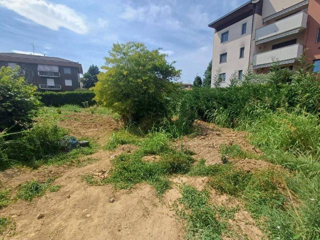 Terreno in vendita a Cornate d'Adda MB