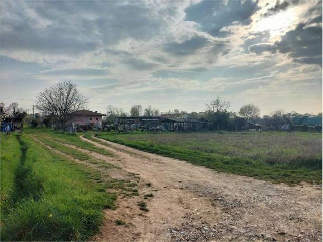 Terreno in vendita a Dalmine BG