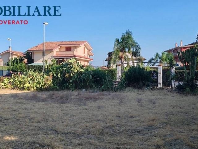 Terreno in vendita a Davoli CZ