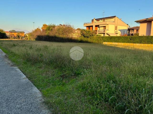 Terreno in vendita a Desenzano del Garda BS