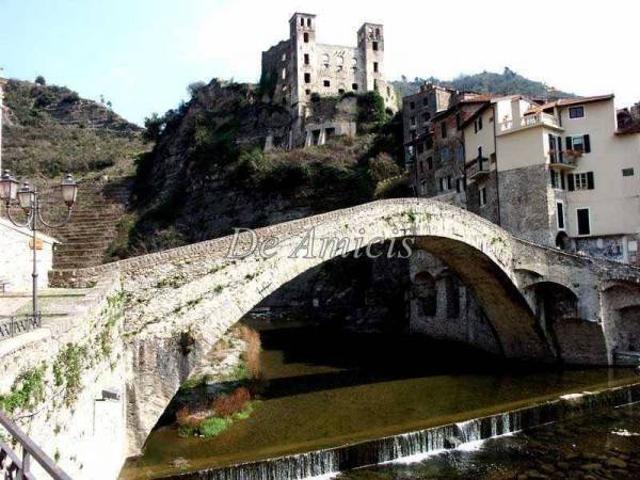 Terreno in vendita a Dolceacqua IM