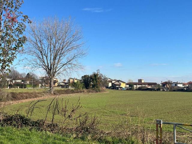 Terreno in vendita a Dresano MI