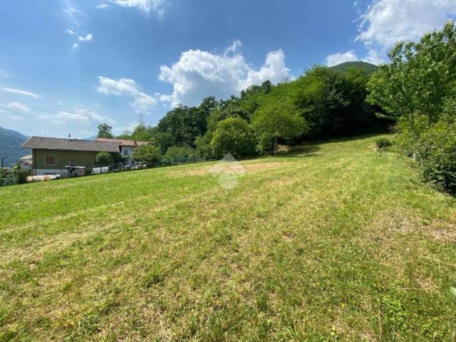 Terreno in vendita a Endine Gaiano BG