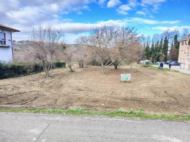 Terreno in vendita a Fara Filiorum Petri CH