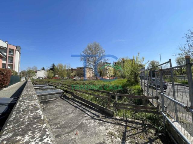 Terreno in vendita a Fiorenzuola d'Arda PC