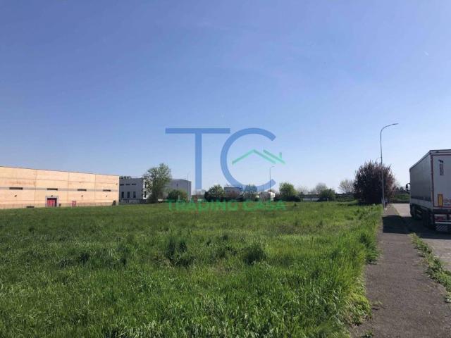 Terreno in vendita a Fiorenzuola d'Arda PC