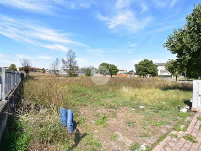 Terreno in vendita a Fidenza PR