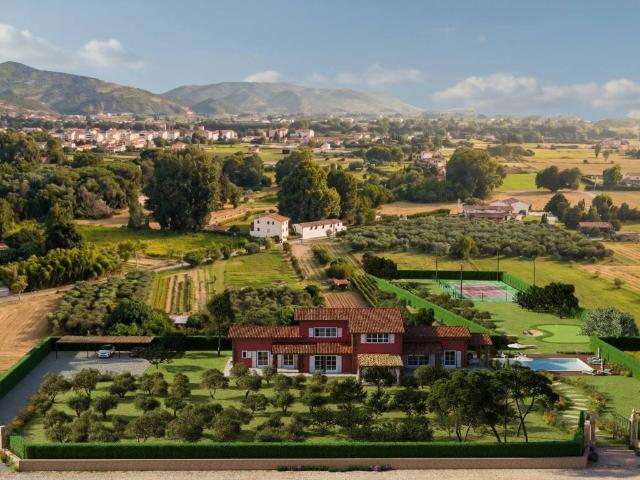 Terreno in vendita a Forte dei Marmi LU