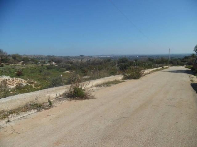 Terreno in vendita a Floridia SR