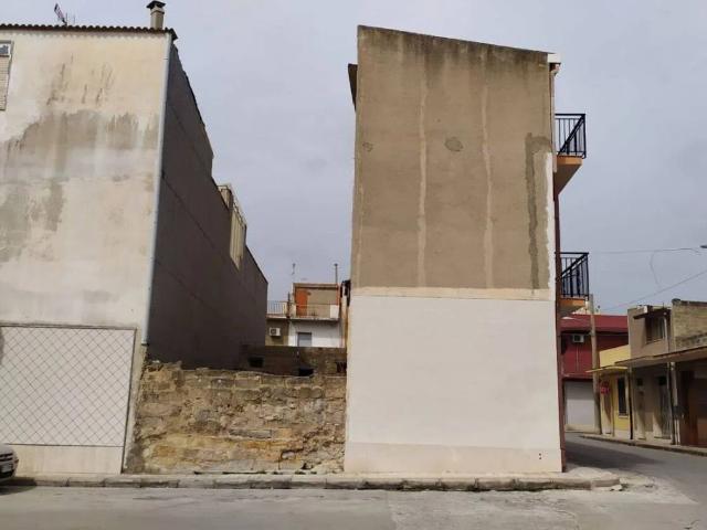 Terreno in vendita a Floridia SR