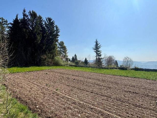 Terreno in vendita a Fumane VR