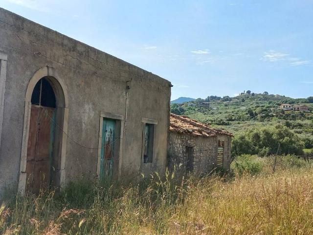 Terreno in vendita a Furnari ME