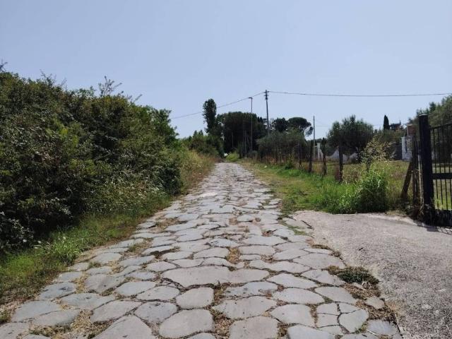 Terreno in vendita a Gallicano nel Lazio RM