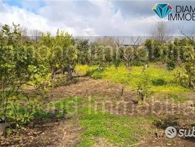 Terreno in vendita a Giarre CT