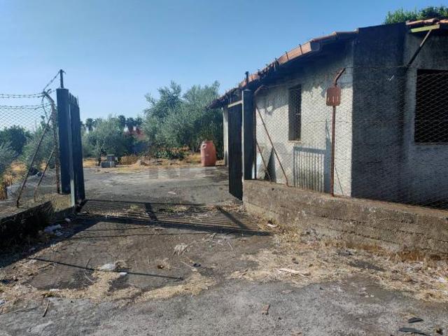 Terreno in vendita a Giarre, San Leonardello