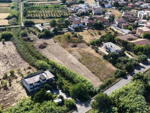 Terreno in vendita a Girasole OG