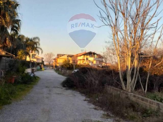 Terreno in vendita a Giugliano in Campania NA