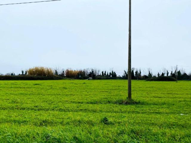 Terreno in vendita a Giugliano in Campania NA