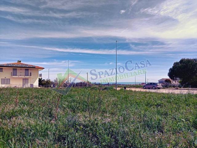 Terreno in vendita a Giulianova TE
