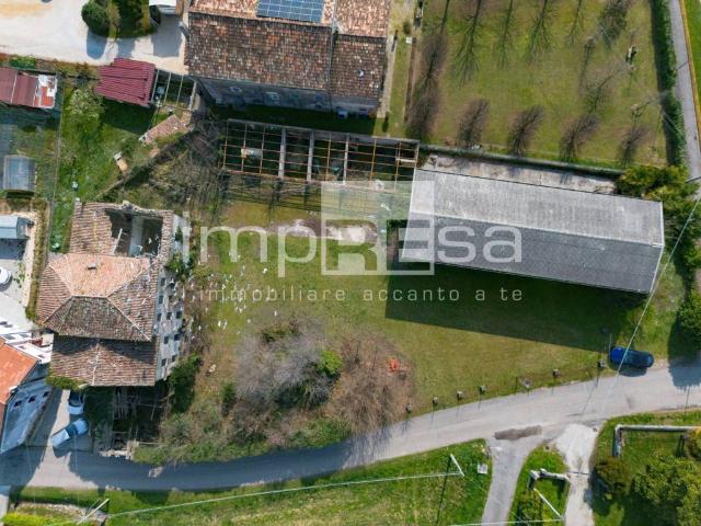 Terreno in vendita a Godega di Sant'Urbano TV