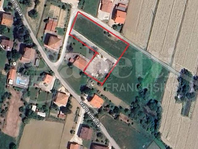 Terreno in vendita a Gubbio PG