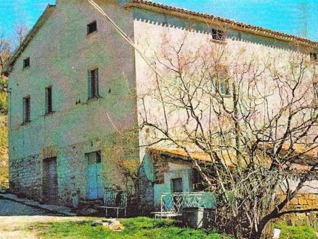 Terreno in vendita a Gubbio PG