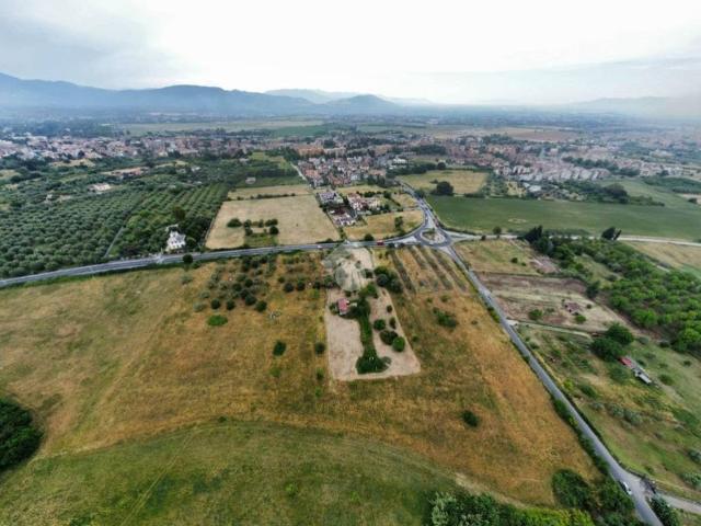 Terreno in vendita a Guidonia Montecelio RM