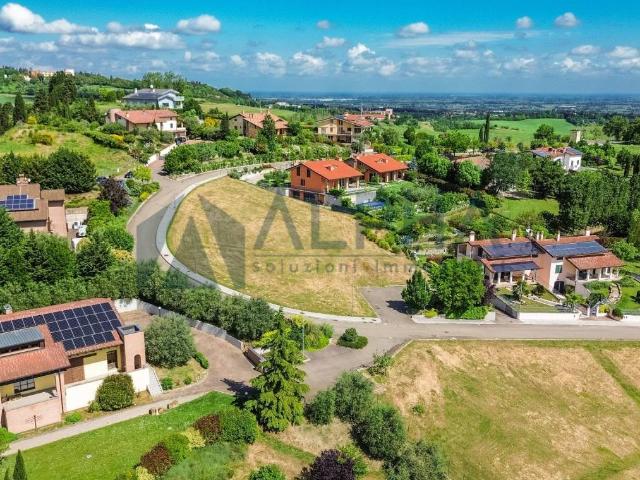 Terreno in vendita a Imola BO
