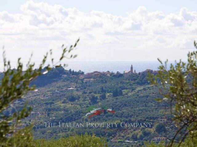 Terreno in vendita a Imperia IM
