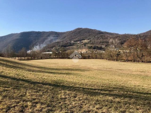Terreno in vendita a Isola Vicentina VI