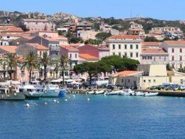 Terreno in vendita a La Maddalena SS