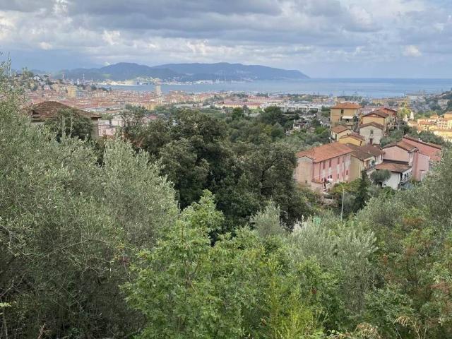 Terreno in vendita a La Spezia SP