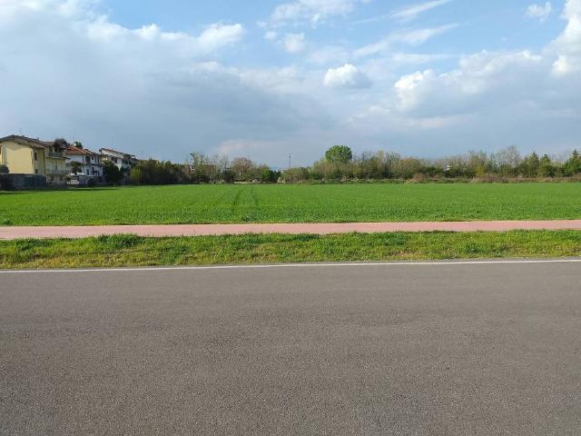 Terreno in vendita a Lainate MI