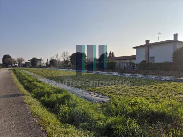 Terreno in vendita a Latisana UD