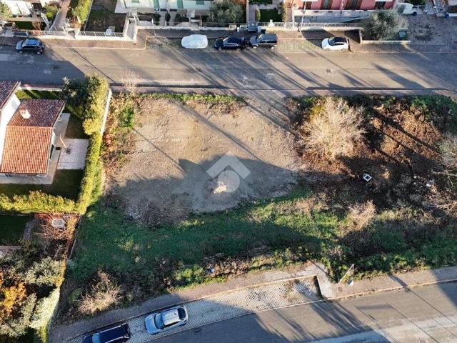 Terreno in vendita a Lavagno VR