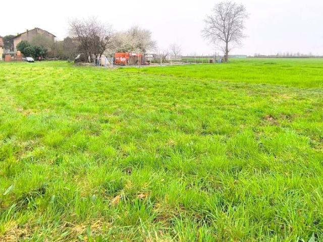 Terreno in vendita a Limido Comasco CO