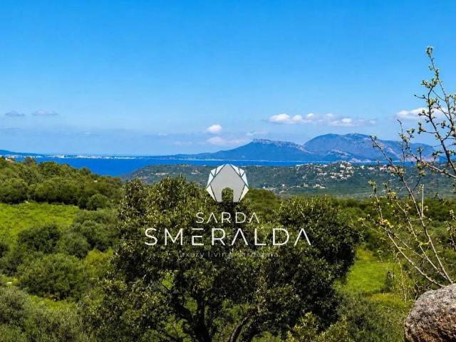 Terreno in vendita a Loiri Porto San Paolo OT