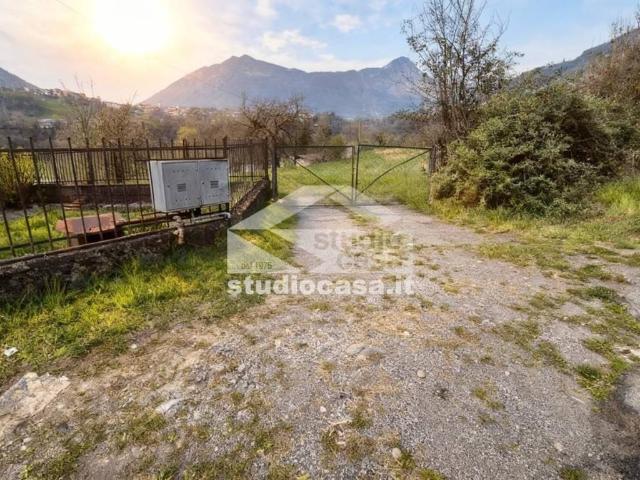 Terreno in vendita a Lovere BG