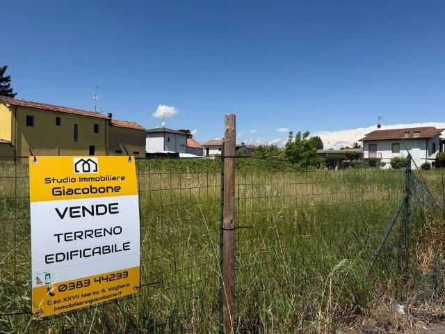 Terreno in vendita a Lungavilla PV
