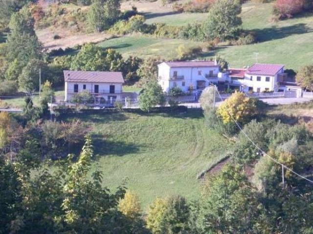 Terreno in vendita a Lucoli AQ